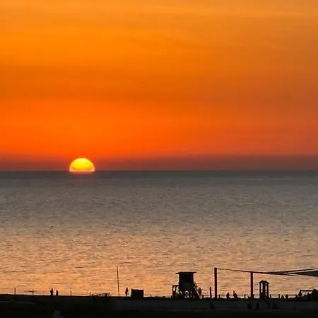 Venus Seaview 2b, Rooftop, Prime Location, Пафос