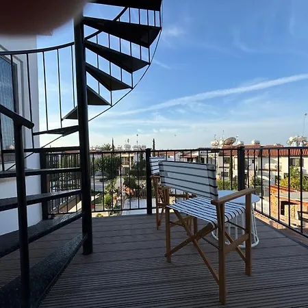 Venus Seaview 2br, Rooftop, Prime Location,