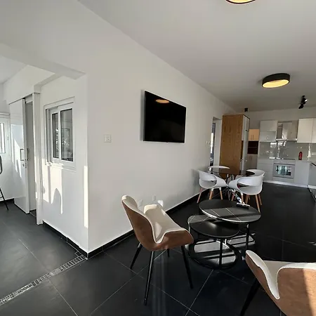 Lejlighed Venus Seaview 2b, Rooftop, Prime Location,