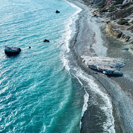 Venus Seaview 2b, Rooftop, Prime Location, Апартаменты *