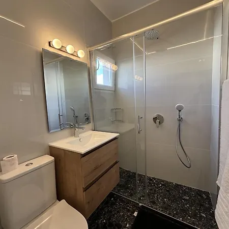 Apartment Venus Seaview 2b, Rooftop, Prime Location, *