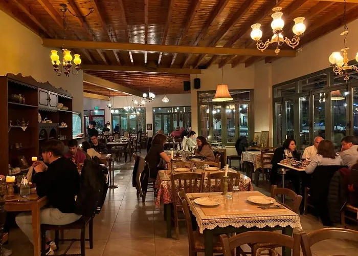 Venus Seaview 2b, Rooftop, Prime Location, アパート