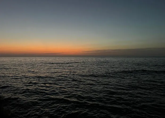 Venus Seaview 2b, Rooftop, Prime Location,