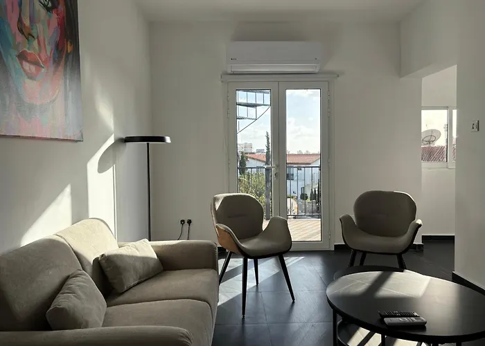 Venus Seaview 2b, Rooftop, Prime Location, * パ フォス