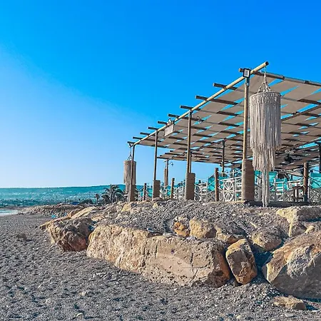 Appartement Venus Seaview 2br, Rooftop, Prime Location, *