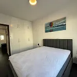 Venus Seaview 2b, Rooftop, Prime Location, بافوس