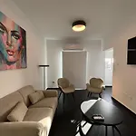 شقة Venus Seaview 2b, Rooftop, Prime Location,